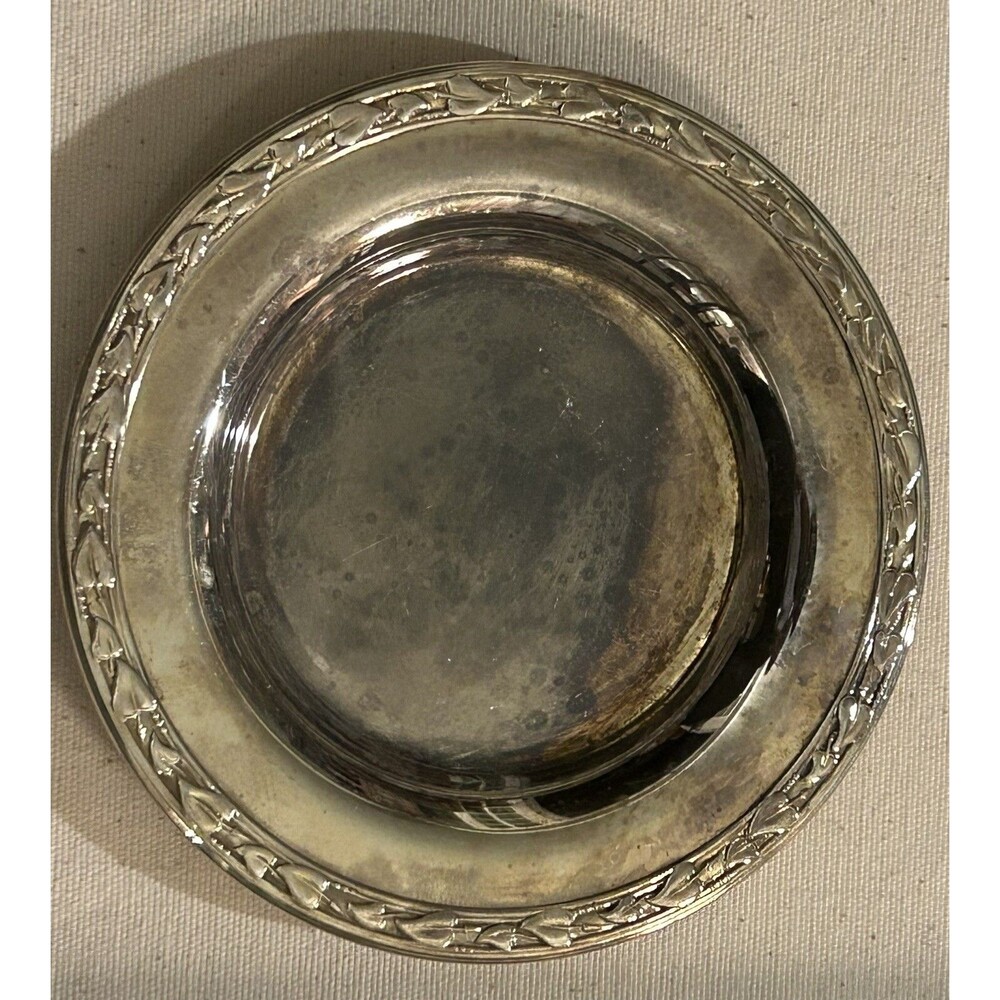 VINTAGE ONEIDA SILVERSMITHS 51/2 inch TRINKET DISH